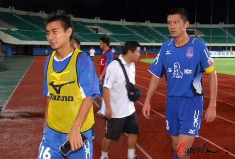 欧冠战报：戈登传射，格里马尔多绝平，勒沃库森2-2平纽卡（欧冠战报：戈登一传一射，格里马尔多补时绝平，勒沃库森2-2纽卡斯尔）