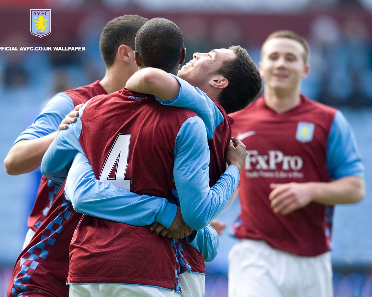 哈登本赛季三分造犯规次数高达27次，断层领先所有人