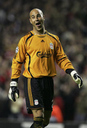 利物浦萨拉赫末段进球险胜曼联