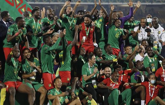 跟队记者：阿莱格里明确要求冬窗买前锋；米兰没考虑齐尔克泽