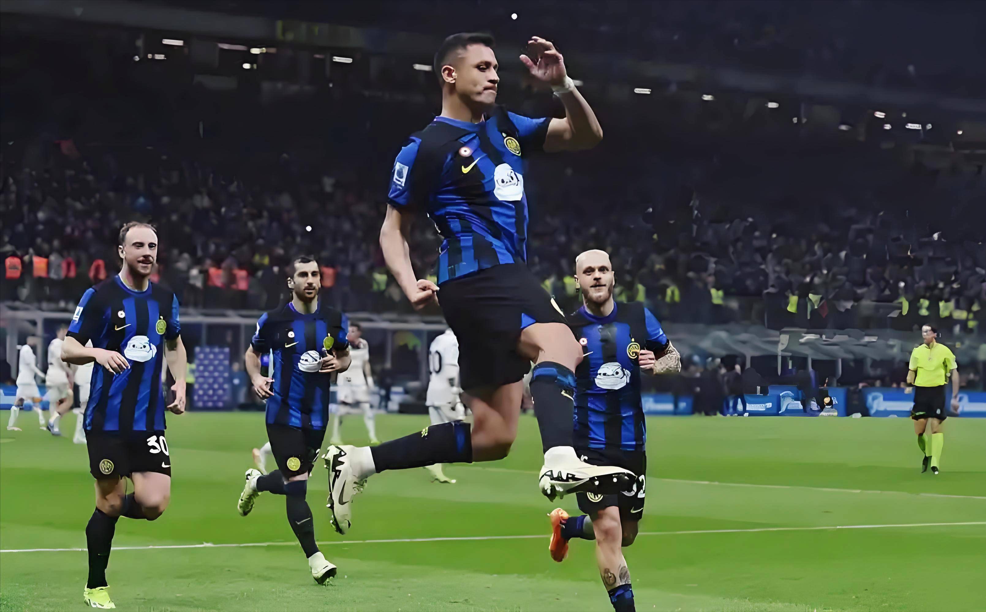 世体：若克里斯滕森伤超四个月，巴萨可利用伤病特例签约新援（西媒：克里斯滕森若伤停超过4个月，巴萨可动用伤病特例引援）