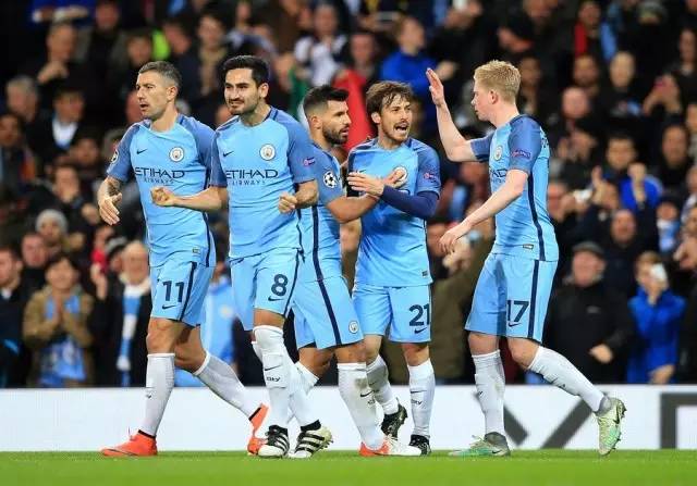 多特vs霍芬海姆：吉拉西、扬-科托、安塞尔米诺首发