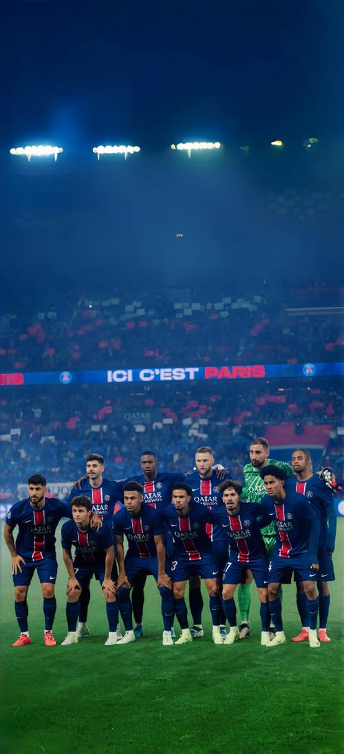 狂轰33+10+10，新星爆发创纪录，他能否拯救球队和主帅？